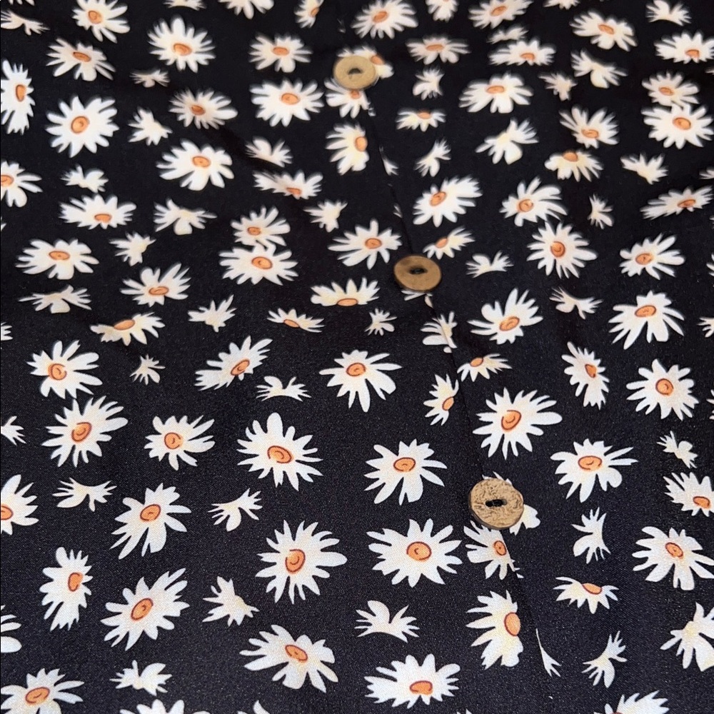 Chic Floral Sleeveless Blouse - Picture 3 of 3